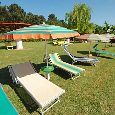 Locazione Turistica Borsetti.20 Holiday home